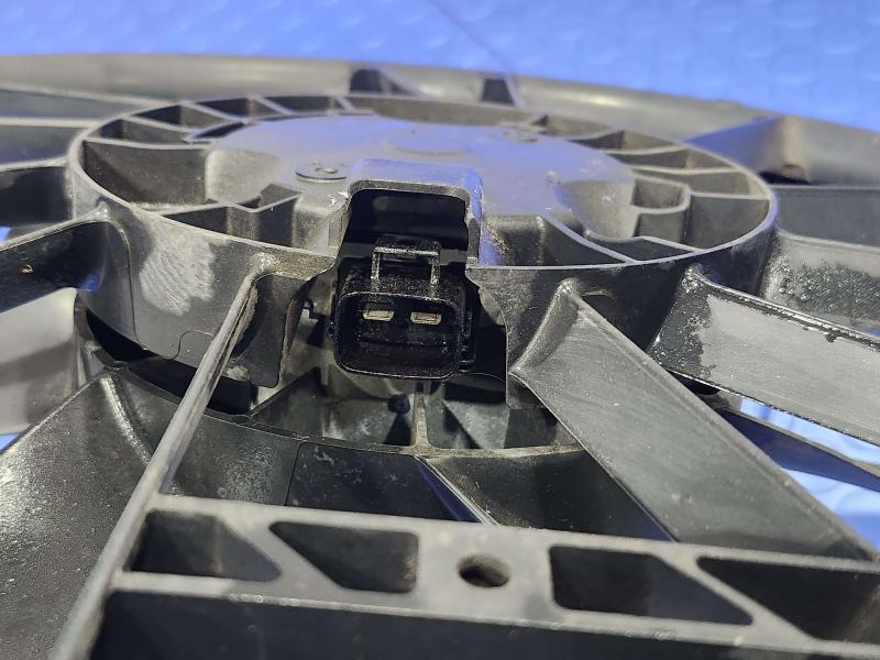 2008-2020 Dodge Grand Caravan Cooling Fan Assembly Genuine OEM 5058674AD