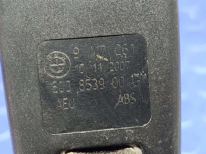 2008 BMW 128i Rear Seat Belt