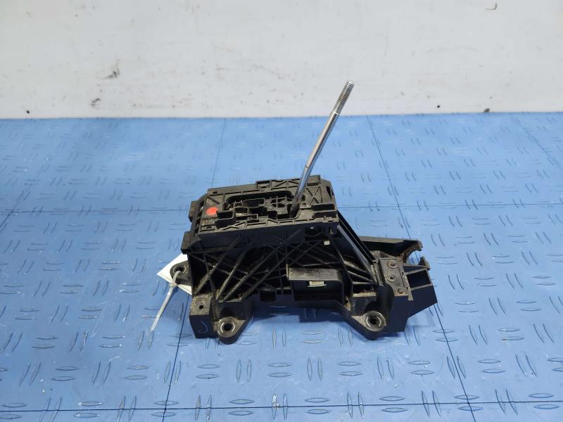 2013 Toyota Camry Floor Shifter