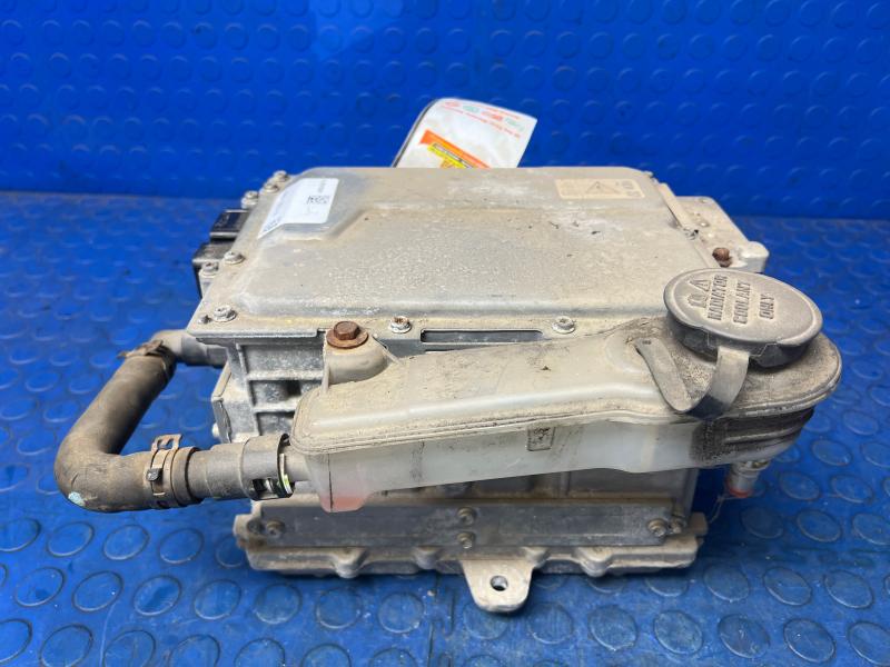 2014 Ford C-MAX Converter/Inverter/Charger
