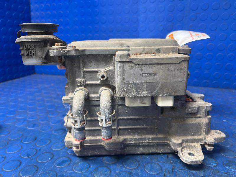 2014 Ford C-MAX Converter/Inverter/Charger