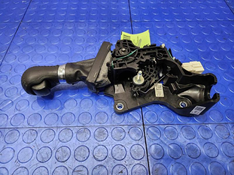 2013 Acura RDX Floor Shifter