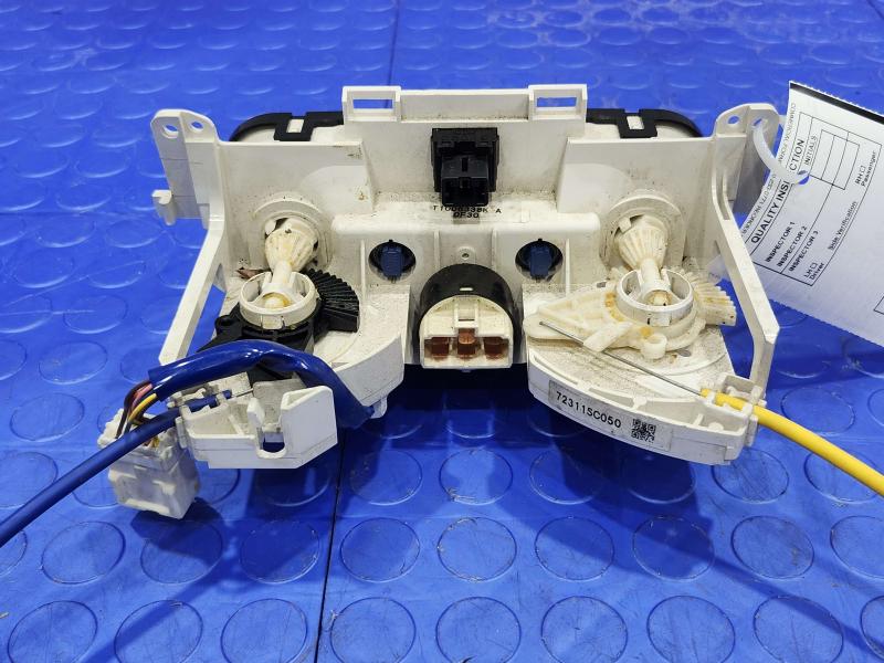 2009-2013 Subaru Forester Manual Temperature Climate Controls OEM 72311SC050