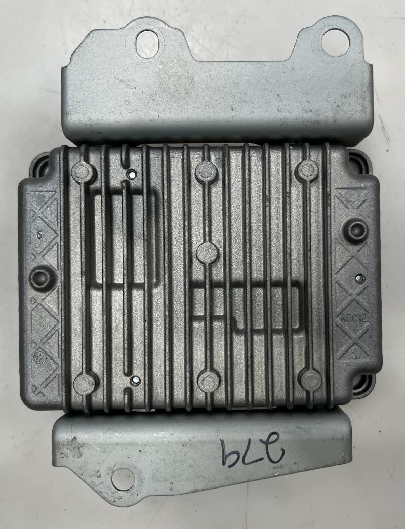 2013 - 2016 Chrysler Town & Country Power Inverter Module OEM 56029692AA