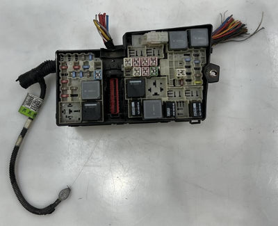 2012 - 2014 Ford Focus Engine Fuse Box / Junction Block Assembly OEM DM5T-14K733-NC
