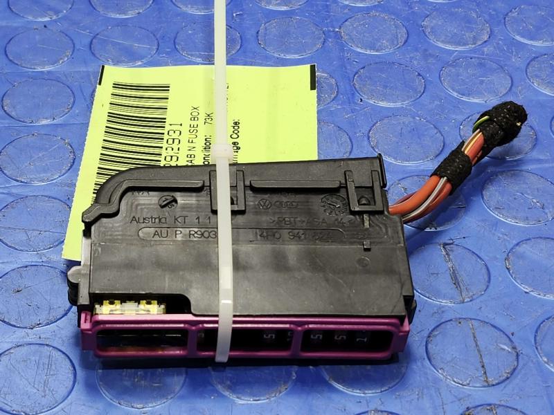 2018 Audi A4 Cabin Fuse Box