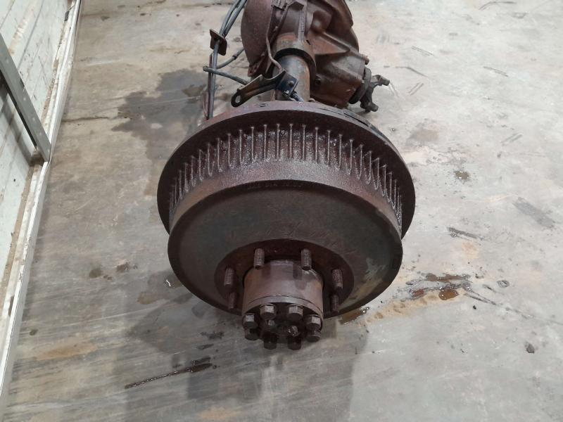 1996 Chevrolet Suburban 2500 Rear Axle Assy.