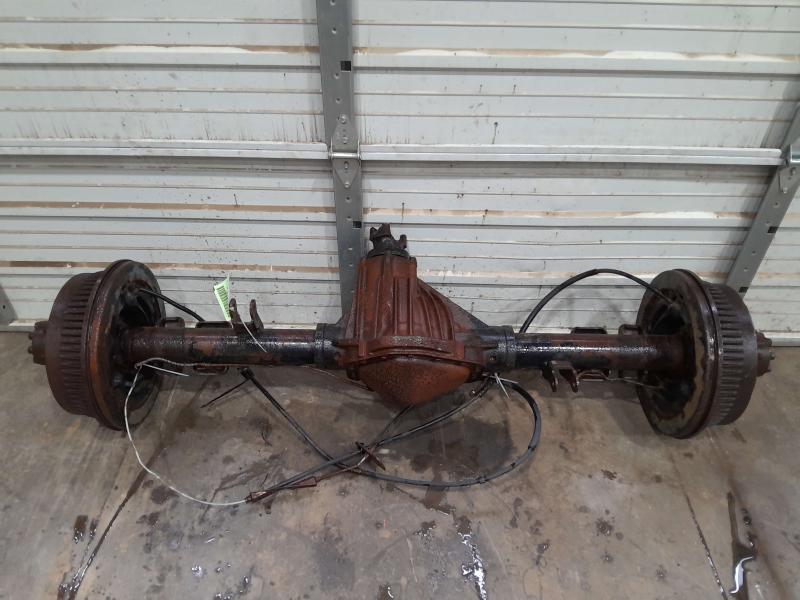 1996 Chevrolet Suburban 2500 Rear Axle Assy.