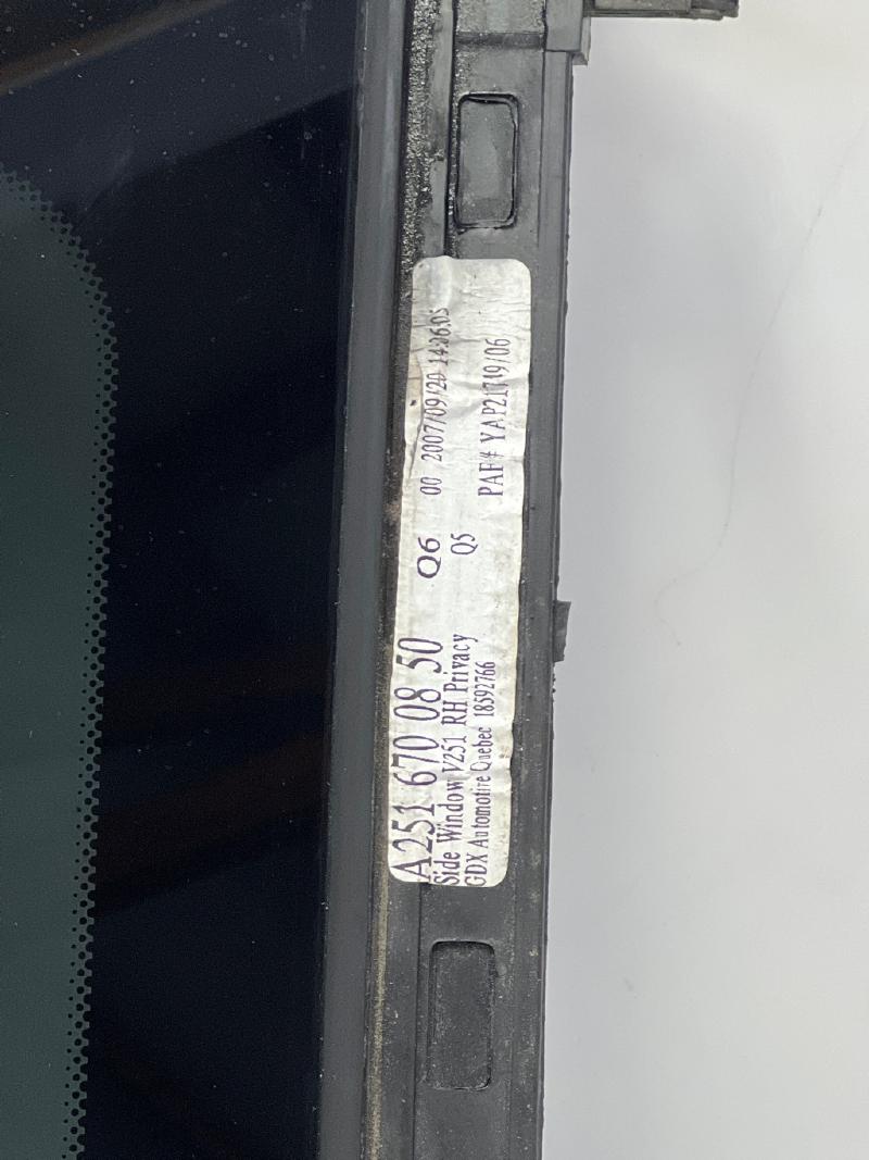 2008 Mercedes R-Class Quarter Glass/Window