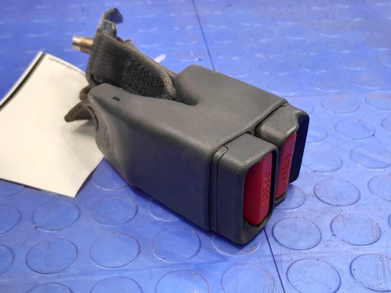 2016 Subaru Legacy Rear Seat Belt