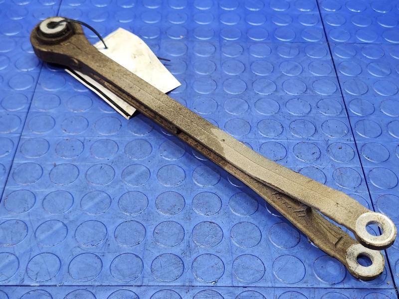 2014 Chrysler 300 Lower Control Arm Rr