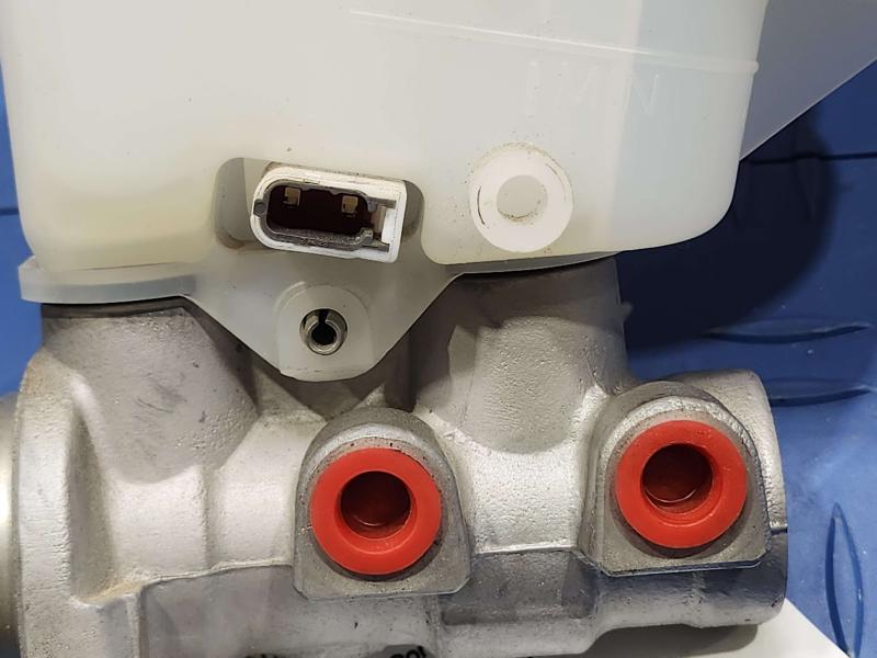 2020 Subaru Forester Master Cylinder