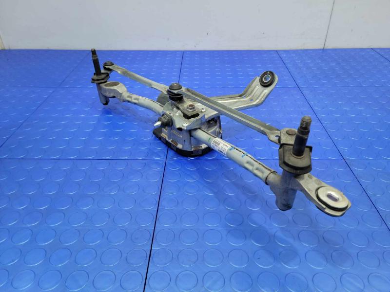 2016 Volvo XC90 Wiper Motor Front