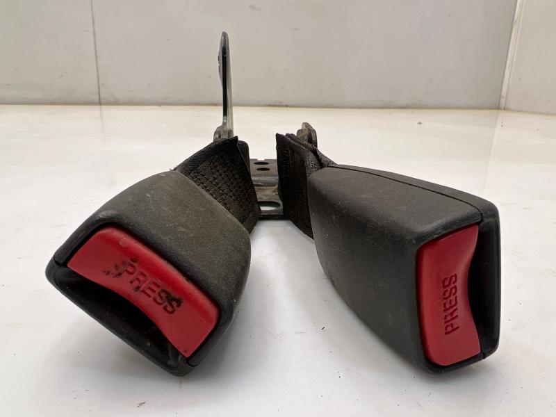 2007 Hummer H3 Rear Seat Belt