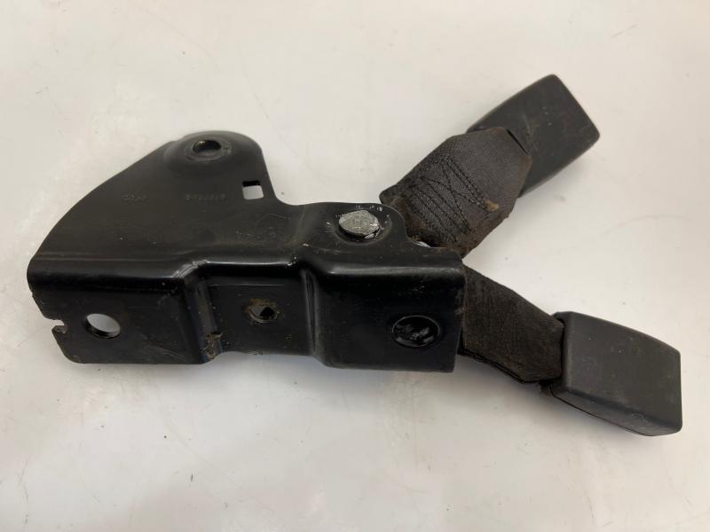 2007 Hummer H3 Rear Seat Belt