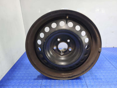 2016 Nissan Rogue Wheel