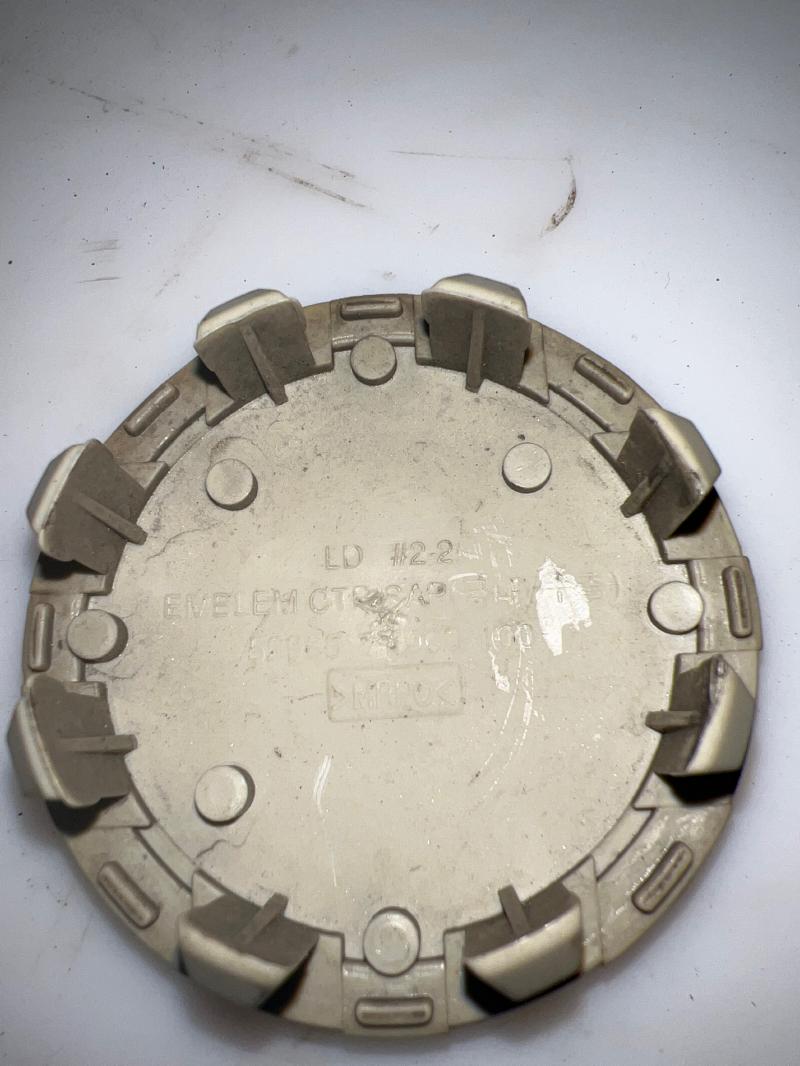 2014 Kia Sorento Center Cap