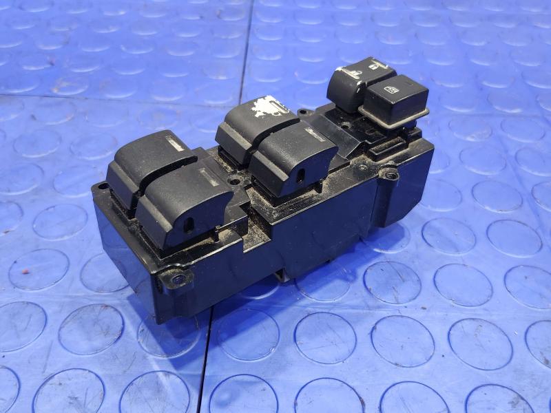 2013 Honda Civic Door Switch Front