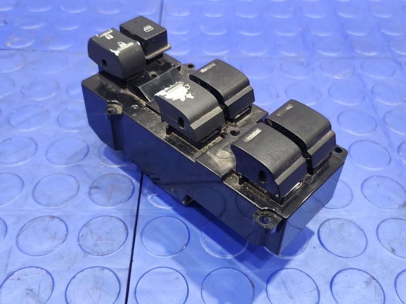 2013 Honda Civic Door Switch Front