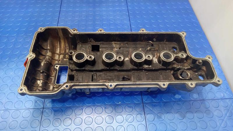 2013 Hyundai Accent Valve Cover