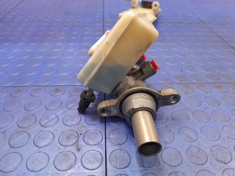 2014-2018 Ford Transit Connect Brake Master Cylinder Assembly OEM AV6Z2140A