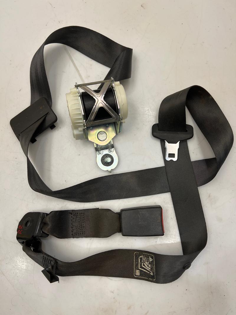 2011 Hyundai Sonata Rear Seat Belt