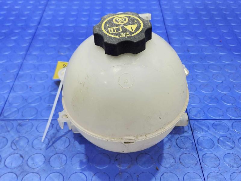 2019 Cadillac XT5 Coolant Recovery Bottle