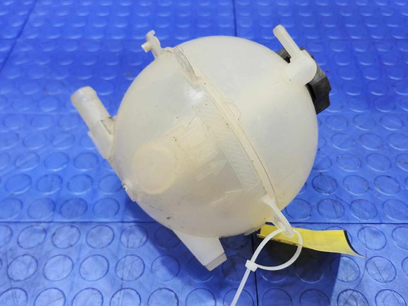 2019 Cadillac XT5 Coolant Recovery Bottle