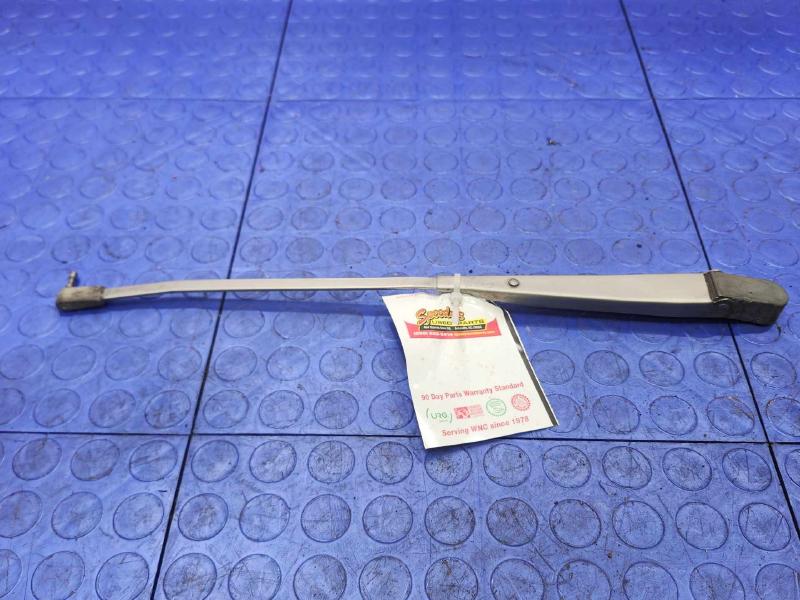 1976-1979 Cadillac Seville Windshield Wiper Arm Right Passenger Side OEM