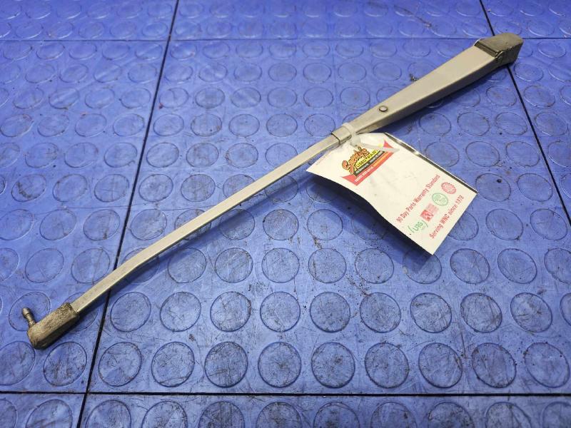 1976-1979 Cadillac Seville Windshield Wiper Arm Right Passenger Side OEM