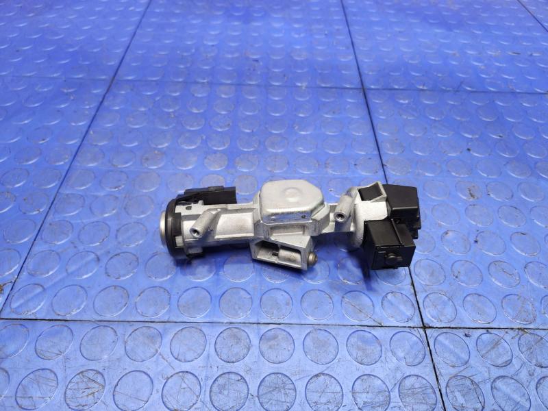 2014 Ford Mustang Ignition Switch(W/O Cyl& Key)