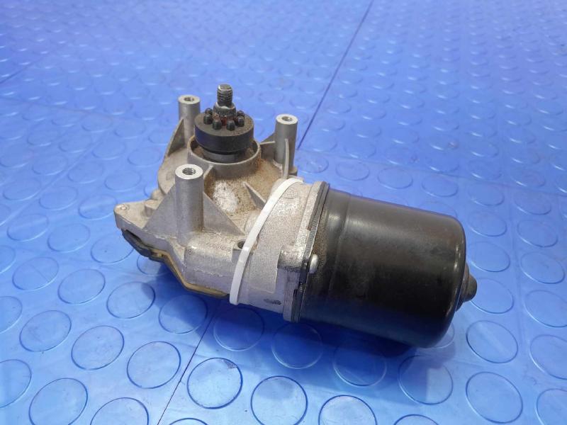 2017 Lincoln MKC Wiper Motor Front