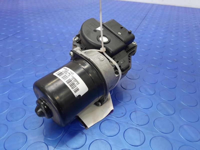 2017 Lincoln MKC Wiper Motor Front
