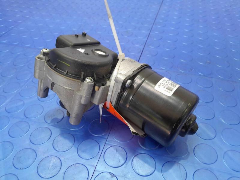2017 Lincoln MKC Wiper Motor Front