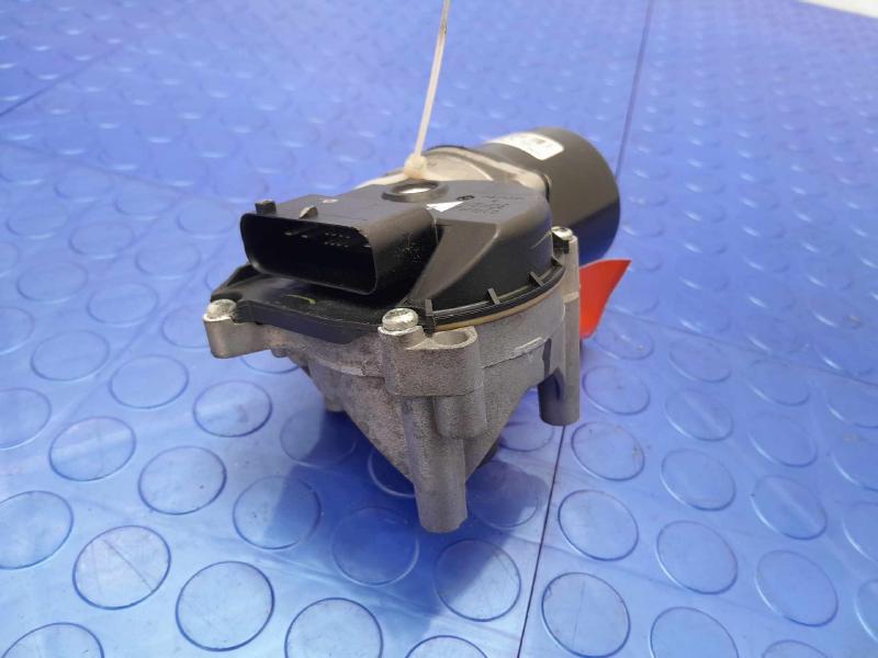 2017 Lincoln MKC Wiper Motor Front