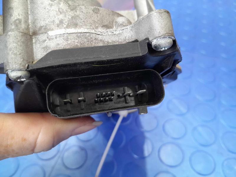 2017 Lincoln MKC Wiper Motor Front