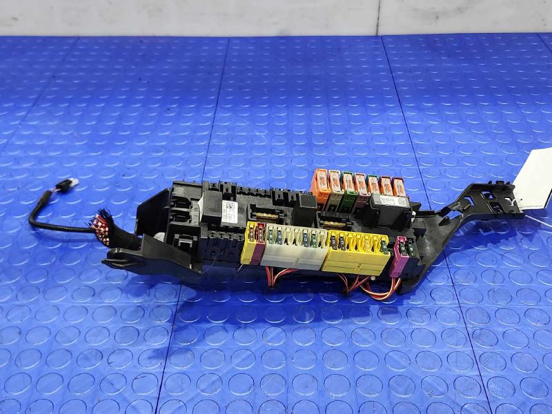 2012 Mercedes Benz ML W166 Rear Power Distribution Relay Junction Block OEM 1665401750