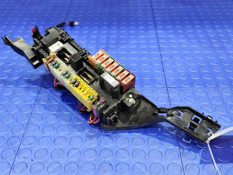 2012 Mercedes Benz ML W166 Rear Power Distribution Relay Junction Block OEM 1665401750
