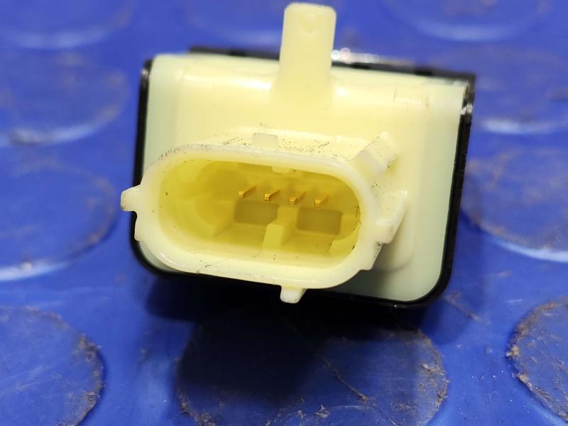 2013 Toyota Prius Misc Ebay Parts