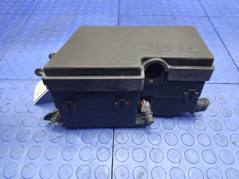 2012-2014 Ford Focus Engine Fuse Box Relay Junction Block OEM CV6Z14A068AA