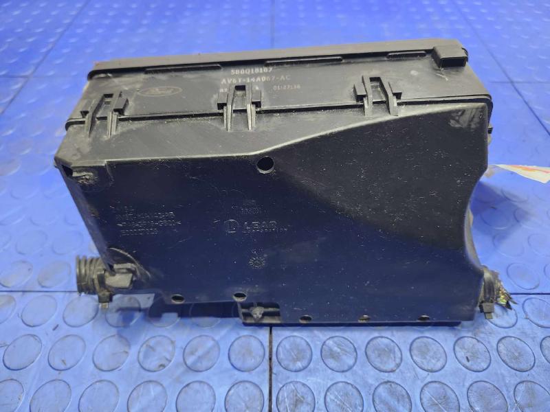 2012-2014 Ford Focus Engine Fuse Box Relay Junction Block OEM CV6Z14A068AA