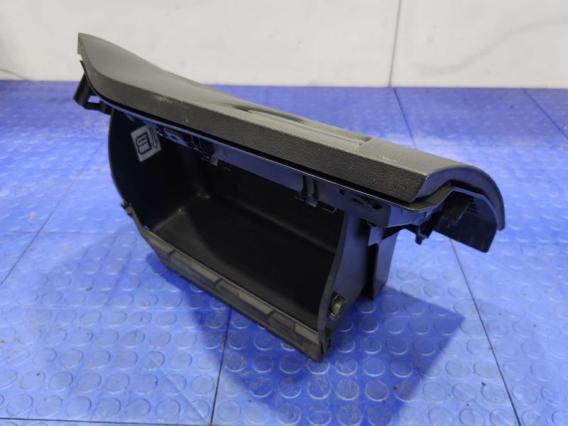 2017 Ford Focus Glove Box