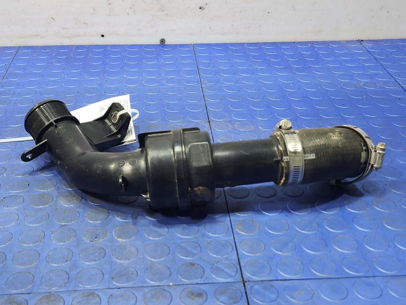 2021 Ford Explorer Intercooler Pipe