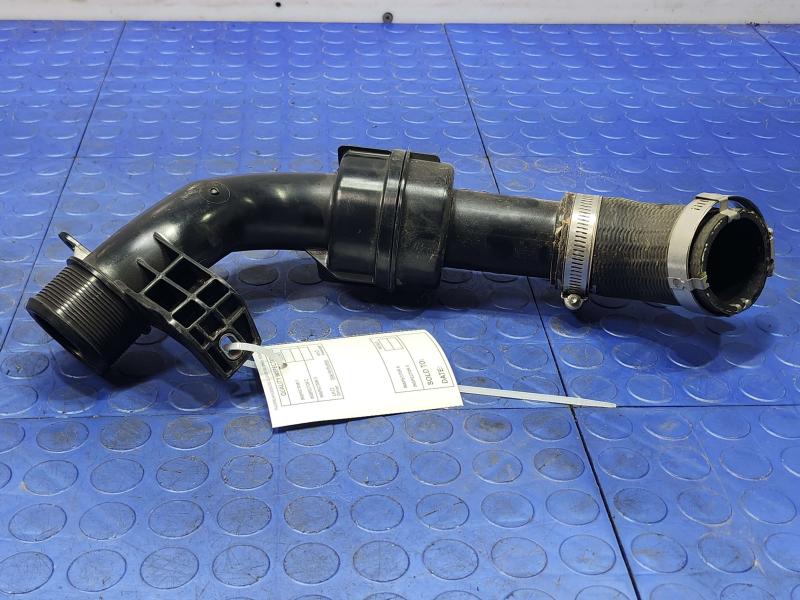 2021 Ford Explorer Intercooler Pipe