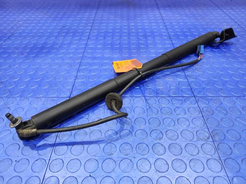 2012 Mercedes ML-Class Tailgate Lift Motor