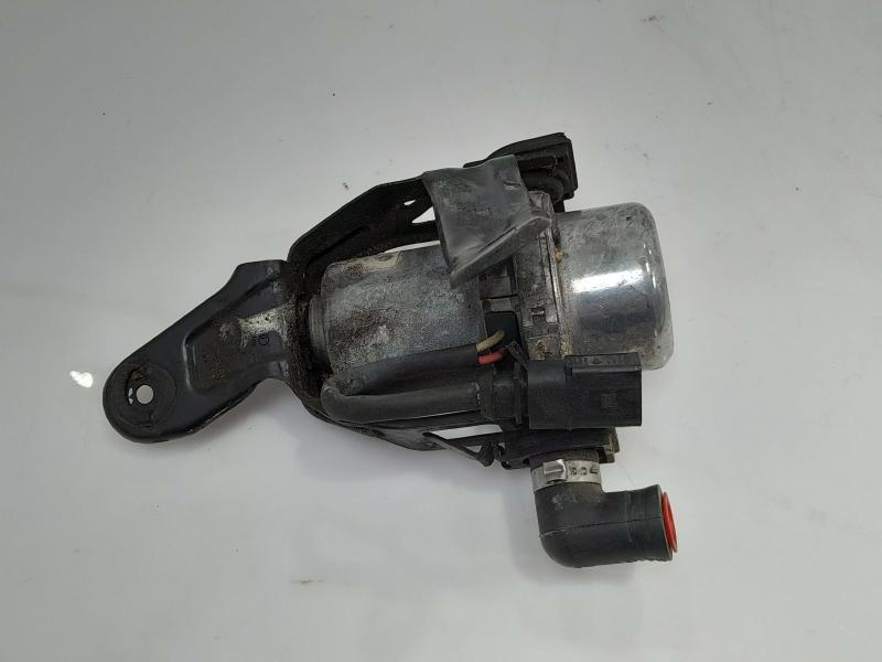 2007 Audi S6 Vacuum Pump