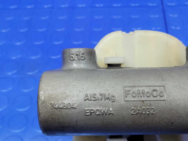 2017-2022 Ford F-250 Brake Master Cylinder Assembly OEM Part HC3Z2140D