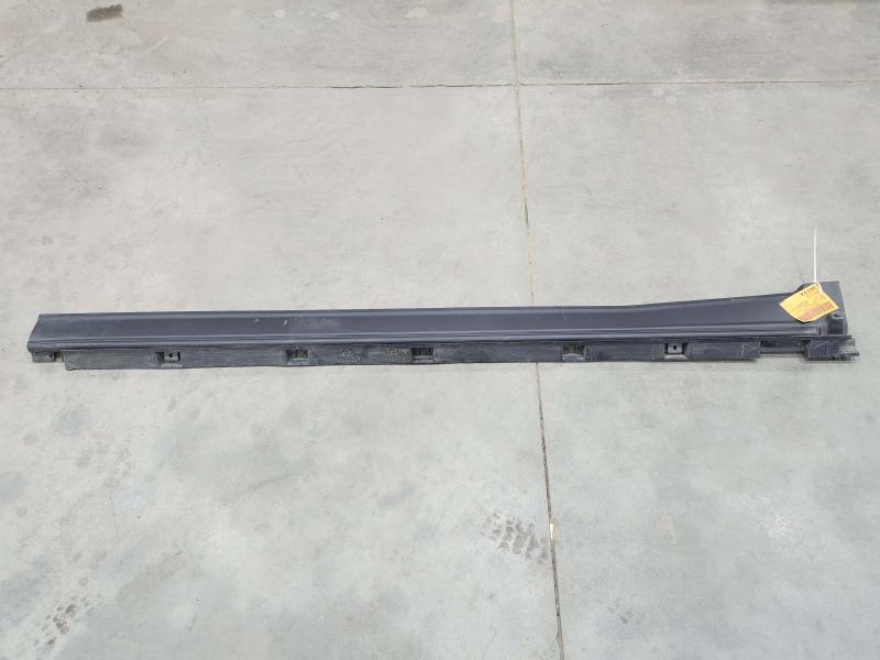 2014 Ford Explorer Rocker Moulding