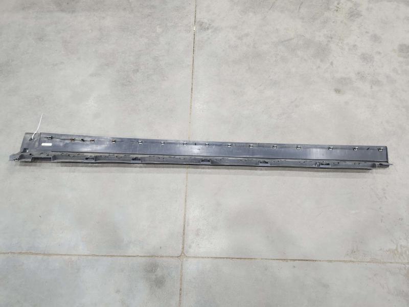 2014 Ford Explorer Rocker Moulding