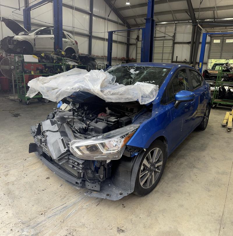 2020 Nissan Versa Front Door